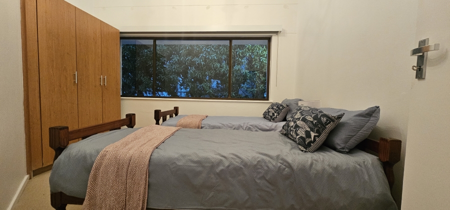 To Let 3 Bedroom Property for Rent in Middedorp Western Cape